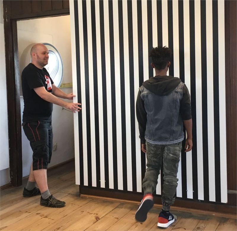 Test des Gleichgewichts vor der bewegten Wand